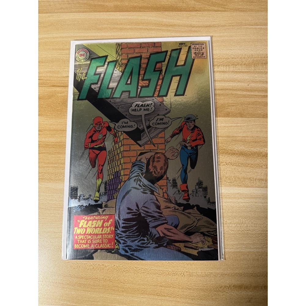 Flash‎ #123 Golden Age Facsimile Foil Megacon Variant 2023 Limited Edition 1000